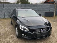 gebraucht Volvo V60 Kombi Linje Svart