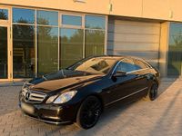 Second-hand Mercedes E250 204 CP (150 kW) 2011 Negru Coupe