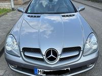 Gebraucht Mercedes SLK200 184 PS (135 kW) 2010 Silber Cabrio