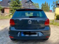 Gebraucht VW Polo LOUNGE 60 PS (44 kW) 2016 Grau Limousine