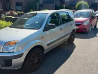 Gebraucht Ford Fusion 68 PS (50 kW) 2010 Silber Kleinwagen