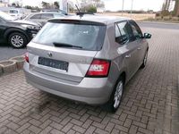 Gebraucht Skoda Fabia Cool Plus 60 PS (44 kW) 2017 Beige Limousine