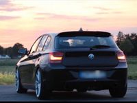 Gebraucht BMW 116 136 PS (100 kW) 2011 Schwarz Kleinwagen