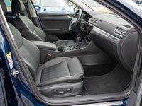 Gebraucht Skoda Superb Style 200 PS (147 kW) 2022 Blau Kombi
