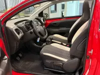 Gebraucht Peugeot 108 Active 69 PS (50 kW) 2017 Rouge scarlet Kleinwagen