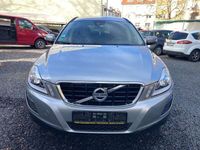 Gebraucht Volvo XC60 Kinetic 136 PS (100 kW) 2013 Silber SUV