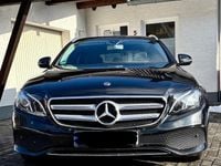 Gebraucht Mercedes E200 Avantgarde 150 PS (110 kW) 2018 Schwarz Kombi