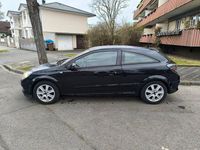 Gebraucht Opel Astra 103 PS (75 kW) 2005 Schwarz Coupé