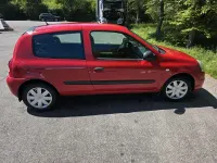 Gebraucht Renault Clio 58 PS (42 kW) 2010 Rot Kleinwagen