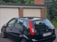 Gebraucht Ford Fiesta 70 PS (51 kW) 2007 Schwarz Kleinwagen