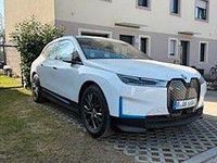 Gebraucht BMW iX 239 kW (326 PS) 2023 Weiß SUV