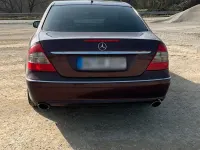 Gebraucht Mercedes E220 224 PS (164 kW) 2008 Rot Limousine
