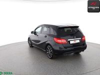Gebraucht Mercedes B250 Night 211 PS (155 kW) 2013 Schwarz Van / Kleinbus