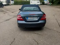 Gebraucht Mercedes CLK320 218 PS (160 kW) 2003 Blau Cabrio