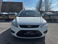Gebraucht Ford Focus Style 101 PS (74 kW) 2008 Weiß Limousine