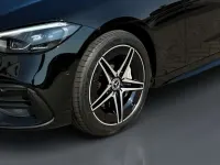 Gebraucht Mercedes C300e AMG 204 PS (150 kW) 2023 Schwarz Limousine