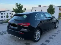 Gebraucht Mercedes A200 Progressive 163 PS (119 kW) 2018 Schwarz Limousine