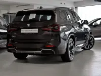 Gebraucht BMW iX3 Shadowline 210 kW (286 PS) 2023 Sophistograu brillanteffekt SUV