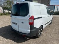 Gebraucht Ford Courier 2015 Weiß Van / Kleinbus