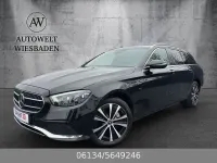 Używany Mercedes E300 306 KM (225 kW) 2021 Czarny Sedan/Limuzyna
