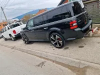 Używany Ford Flex 365 KM (268 kW) 2013 Czarny SUV