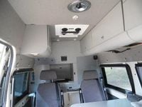 Second-hand Ford Transit 125 CP (91 kW) 2004 Alb Monovolum