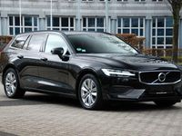 Gebraucht Volvo V60 Core 197 PS (144 kW) 2022 Schwarz Kombi