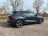 Gebraucht Audi A3 Comfort 150 PS (110 kW) 2025 Grau Kombi