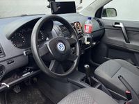 Gebraucht VW Polo 64 PS (47 kW) 2002 Silber Limousine