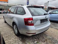 Gebraucht Skoda Octavia Ambition 116 PS (85 kW) 2017 Silber Kombi
