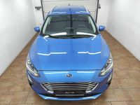 Gebraucht Ford Focus Titanium 125 PS (91 kW) 2020 Blau Kombi