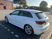Gebraucht Audi A3 Comfort 179 PS (131 kW) 2014 Weiß Kombi