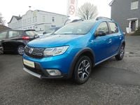 Gebraucht Dacia Sandero Celebration 101 PS (74 kW) 2020 Blau SUV