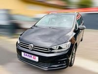 Gebraucht VW Touran Family 110 PS (80 kW) 2017 Deep black perleffekt Van / Kleinbus