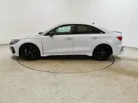 Gebraucht Audi RS3 Ambiente 400 PS (294 kW) 2021 Gletscherweiß metallic Limousine