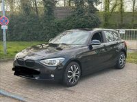 Gebraucht BMW 114 95 PS (69 kW) 2014 Schwarz Kleinwagen