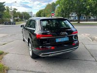 Gebraucht Audi Q7 Competition 231 PS (169 kW) 2022 Schwarz SUV
