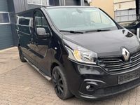 Gebraucht Renault Trafic 145 PS (106 kW) 2016 Schwarz Van / Kleinbus