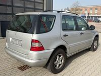 Gebraucht Mercedes ML320 218 PS (160 kW) 2001 Grau SUV