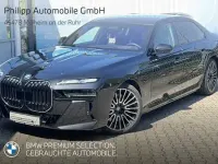 Gebraucht BMW 750e M Sport 489 PS (359 kW) 2025 Black sapphire Limousine