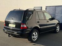 Gebraucht Mercedes ML270 163 PS (119 kW) 2003 Schwarz SUV