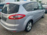 Gebraucht Ford S-MAX S 140 PS (102 kW) 2012 Silber Van / Kleinbus