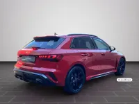 Neu Audi RS3 Sport 400 PS (294 kW) 2026 Progressivrot metallic (metallic) Limousine