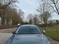 Gebraucht Volvo XC40 163 PS (119 kW) 2019 Grau SUV