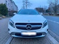 Gebraucht Mercedes GLA200 AMG 156 PS (114 kW) 2016 Weiß SUV