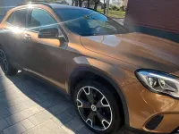 Gebraucht Mercedes GLA220 185 PS (136 kW) 2017 Gold SUV