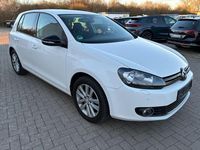 Gebraucht VW Golf VI Style 105 PS (77 kW) 2011 Weiß Kleinwagen
