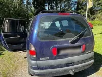 Usata Renault Espace 140 CV (102 kW) 1999 Blu Monovolume