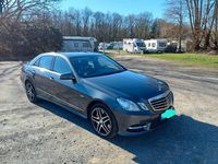 Second-hand Mercedes E500 Elegance 408 CP (300 kW) 2011 Gri Berlinǎ