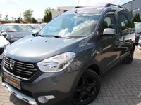 Gebraucht Dacia Dokker Celebration 116 PS (85 kW) 2017 Grau Van / Kleinbus